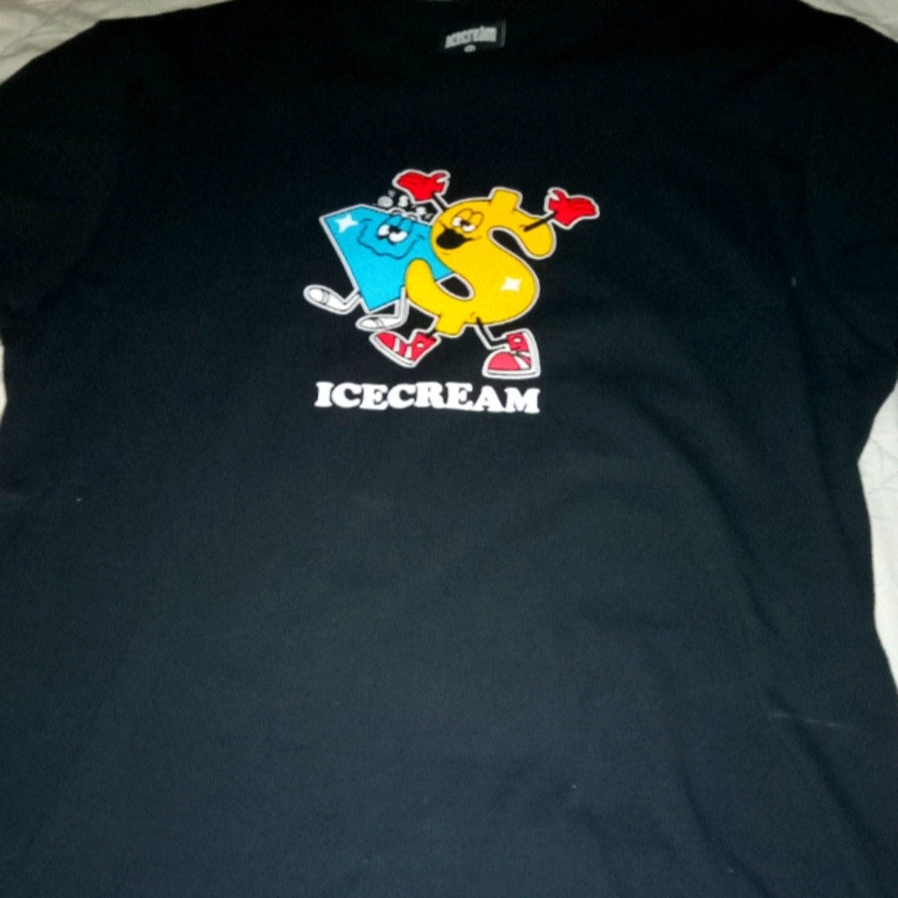 T shirt